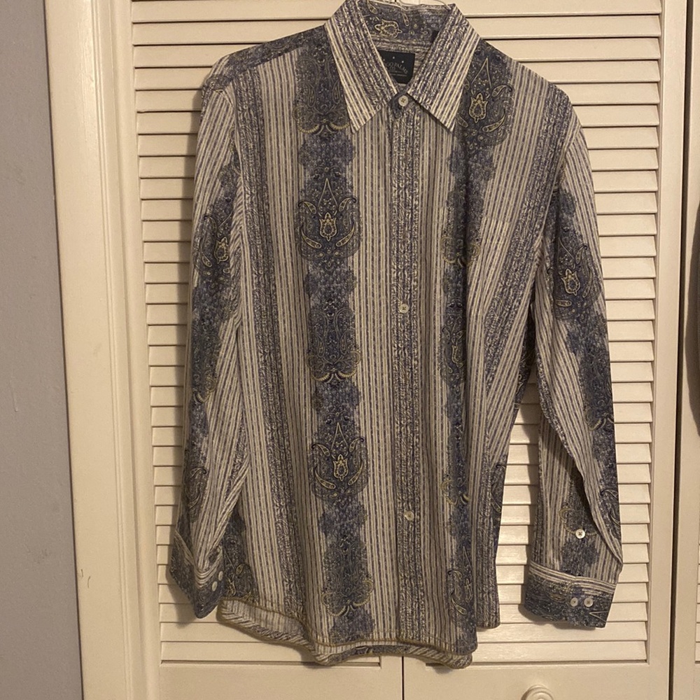 Nice dress shirt for men